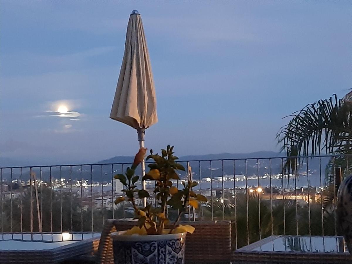 Dreams Guest House Специя Экстерьер фото